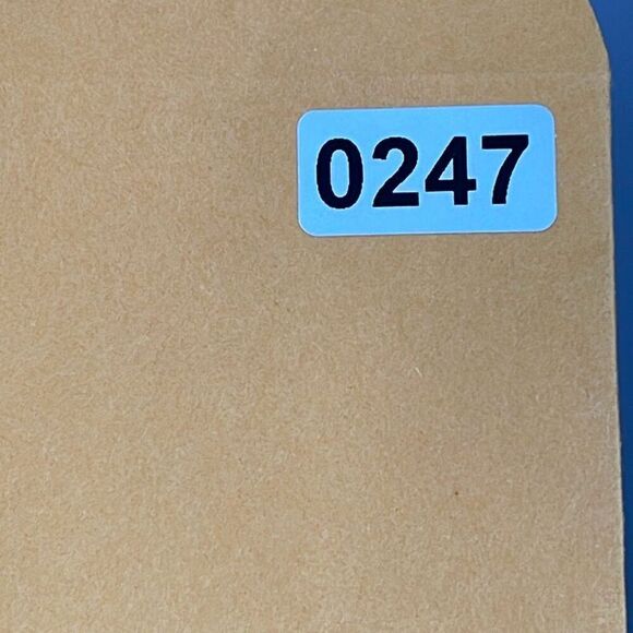 Two pair of Vintage Fab clip style earrings - Picture 8 of 8